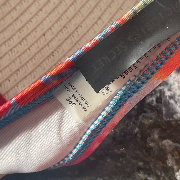 Largest collection of VS bikini bombshells in various sizes see description - Picture 14 of 16